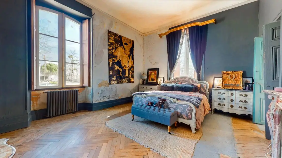 Chateau for sale left wing Bedroom 1 close up