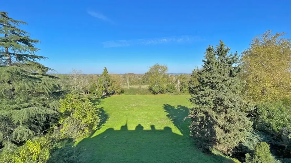 Time-honored Chateau for sale in Gironde Aquitaine france